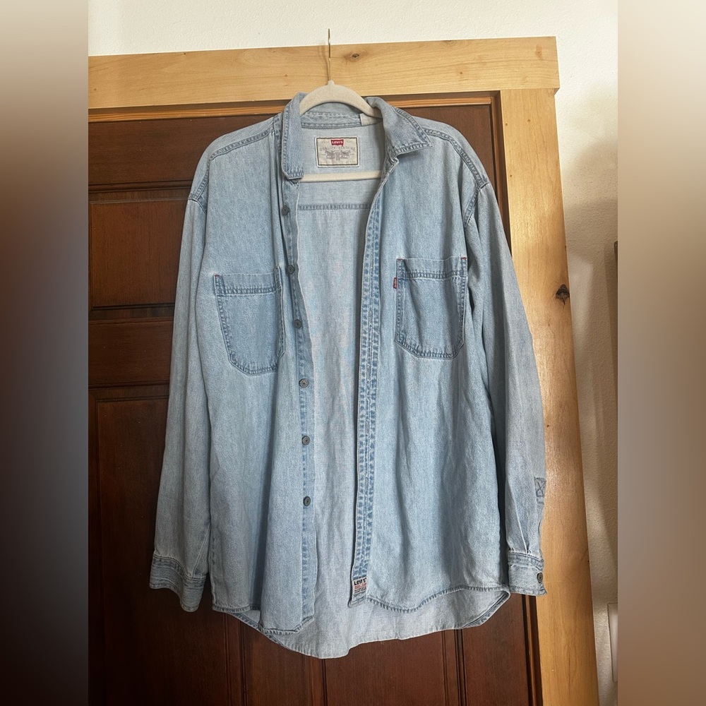 Levi’s red tab denim button down